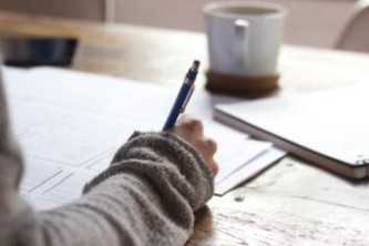 我来教大家“手机比鸡作弊视频步骤”(详细透视教程)-哔哩哔哩